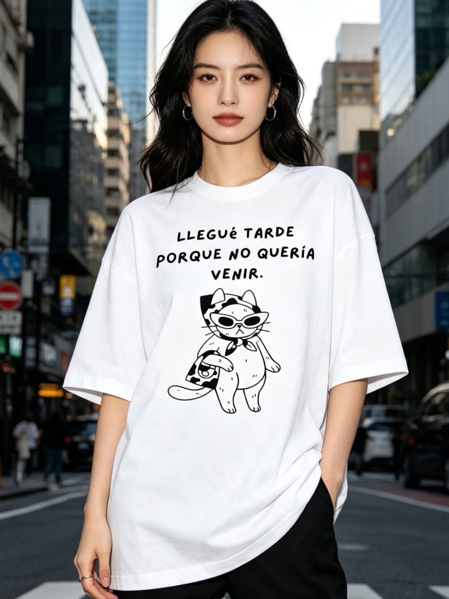 Camiseta MALA MAÑA — LLEGUE TARDE....PORQUE NO QUERÍA VENIR